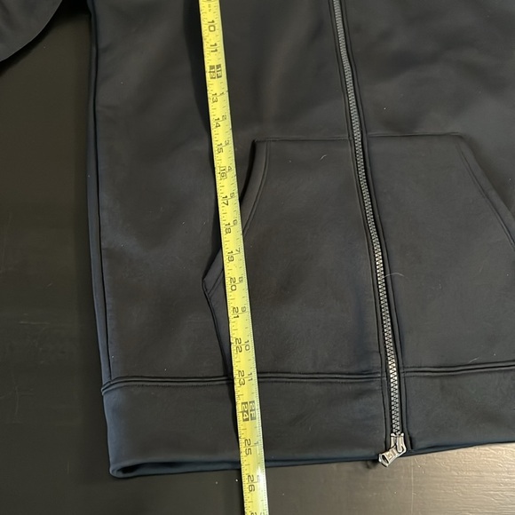 Under Armour Black Full-Zip Jacket - Picture 5 of 9